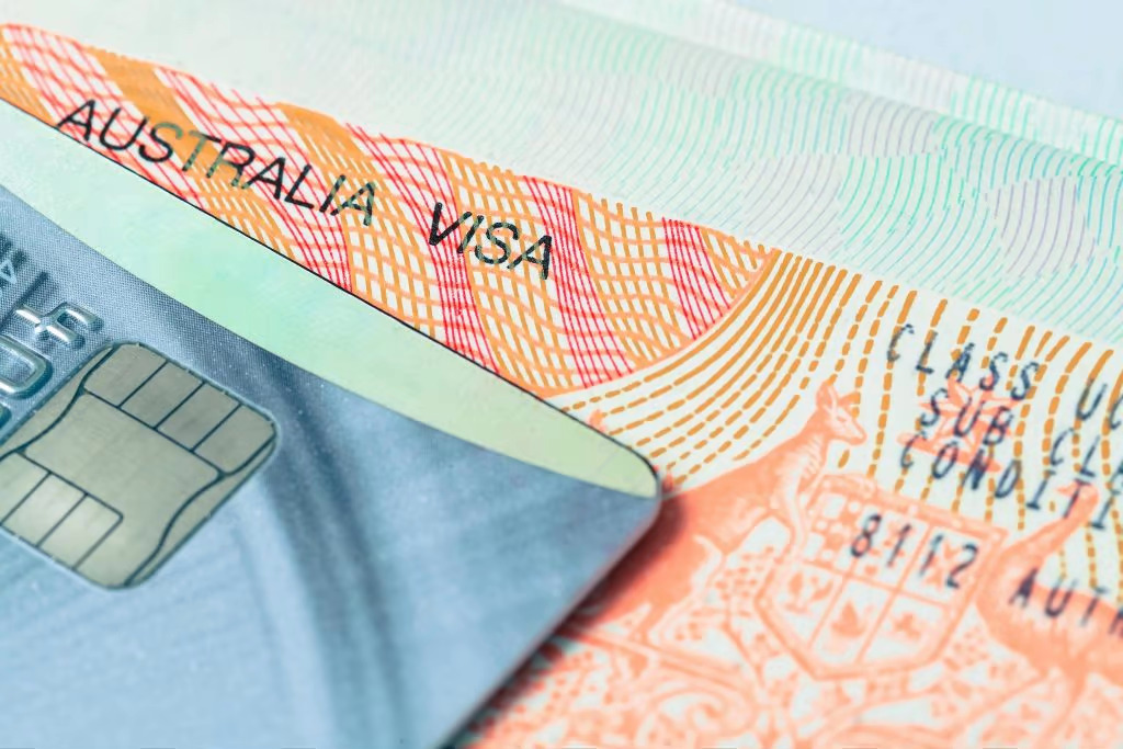 australia visit visa status check